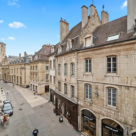 Apartment Confort & Calme - Centre Historique - Equipe *