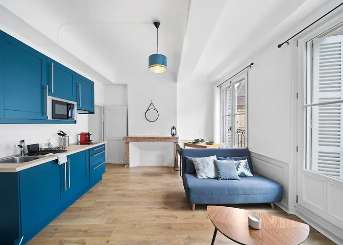 Confort & Calme - Centre Historique - Equipe *